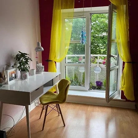 公寓 Cosy For 2 Month Let In Central Location .
